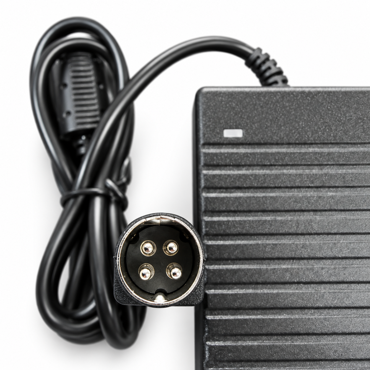 Connecteur circulaire 4 pôles compatible KYCON KPPX-4P pour alimentation LUMIA 56